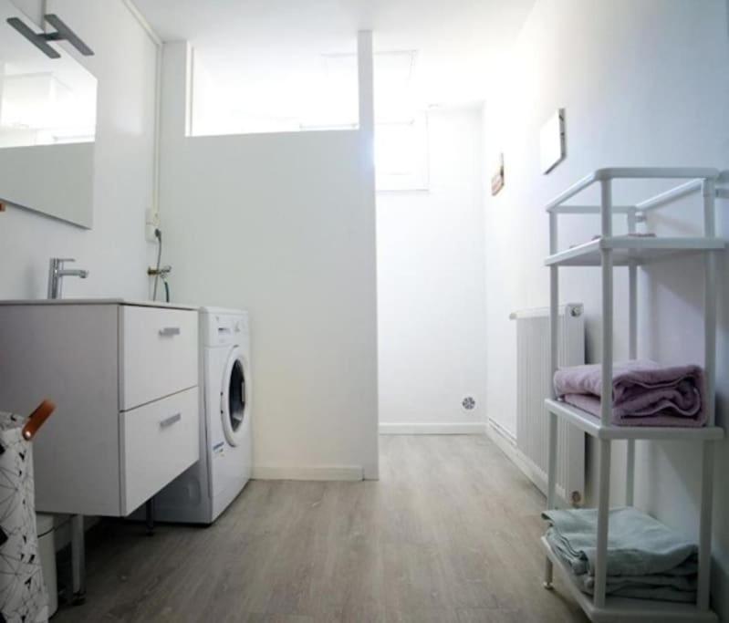 Appartement De Charme 40M2 Proche Centre Hospitalier Valenciennes Kültér fotó