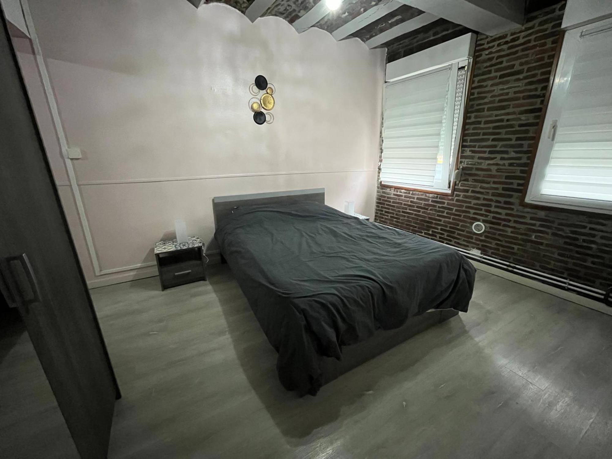 Appartement De Charme 40M2 Proche Centre Hospitalier Valenciennes Kültér fotó